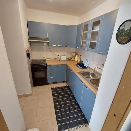 Ivanely Ζαντάρ