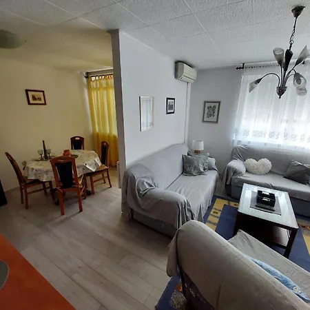 Апартаменты Ivanely *